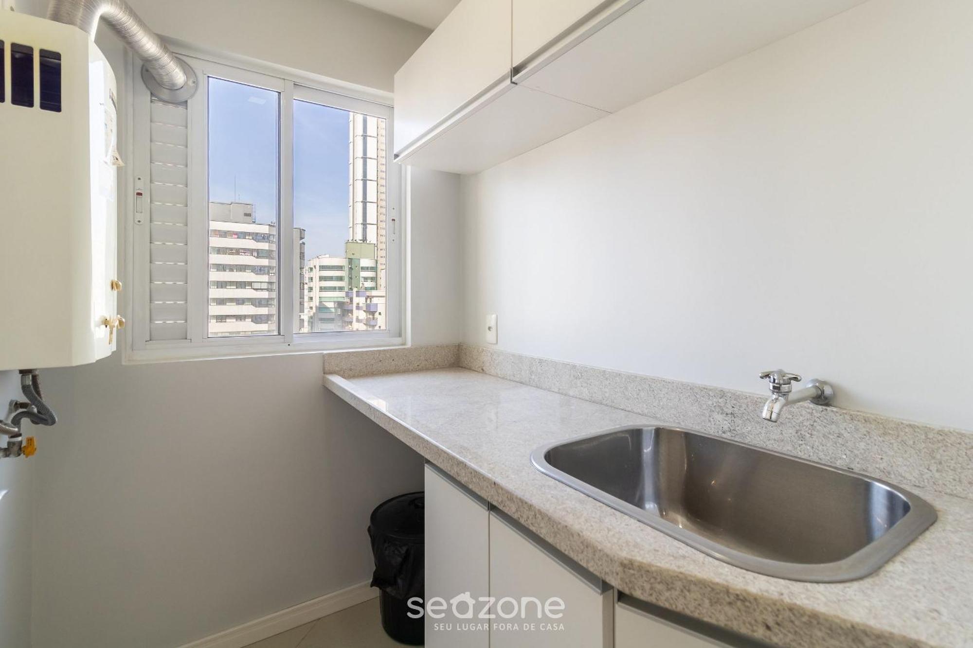 Apartamento Apto C/ Vaga Prox Praia E Restaurantes Bc Yvd1301 *